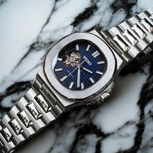 Seiko Mod Nautilus "Cœur ouvert bleu foncé"