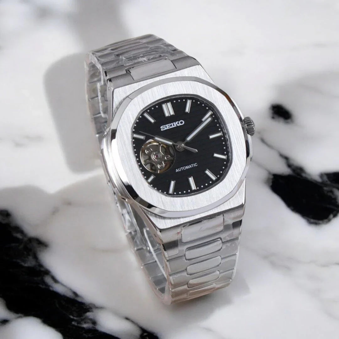 Seiko Mod Nautilus "Cœur ouvert noir"