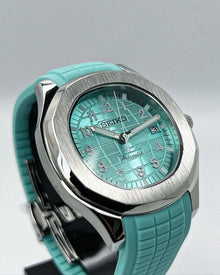 Seiko Mod Aquanaut "Bleu Tiffany"